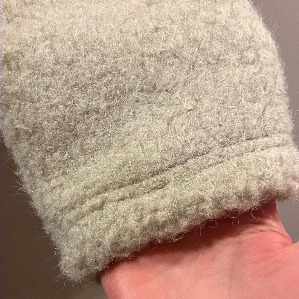 Old Navy Beige Fleece Teddy Sweater - Picture 4 of 10